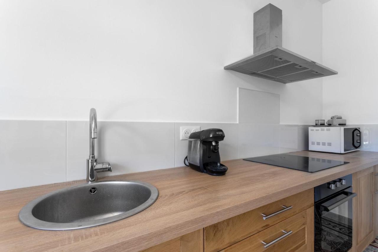 Luxurious 1 Bedroom, Ac, Terrace, Close Beaches - Dodo Et Tartine การ์เกราน ภายนอก รูปภาพ