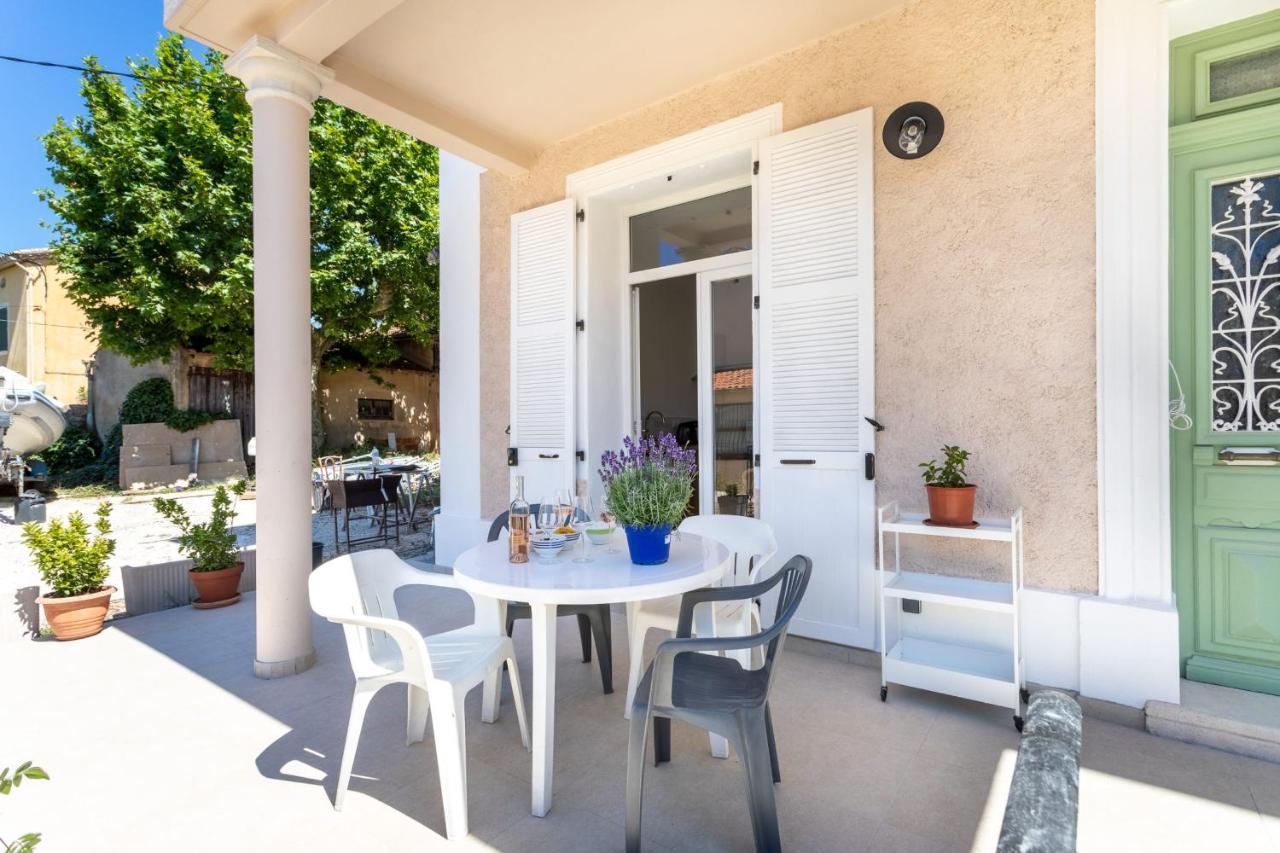 Luxurious 1 Bedroom, Ac, Terrace, Close Beaches - Dodo Et Tartine การ์เกราน ภายนอก รูปภาพ